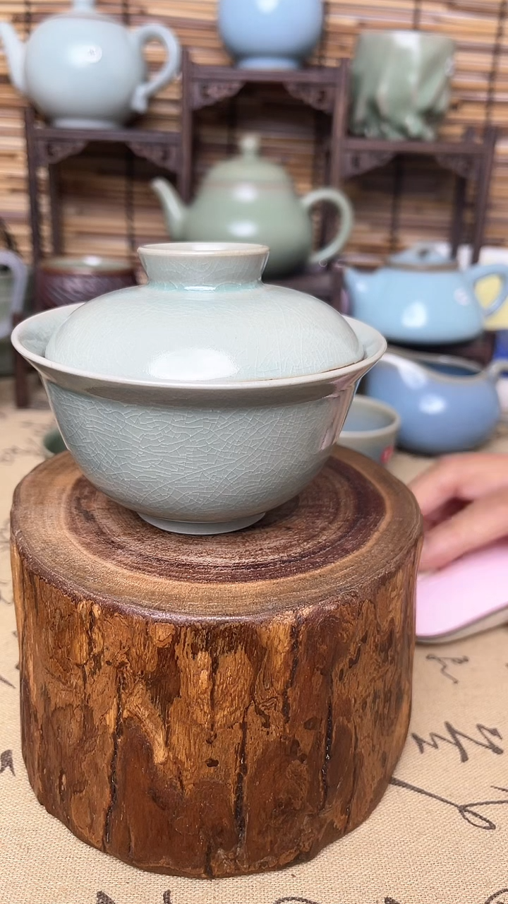 【闪购商品】瓷片原生态原矿卵青微瑕盖碗两才