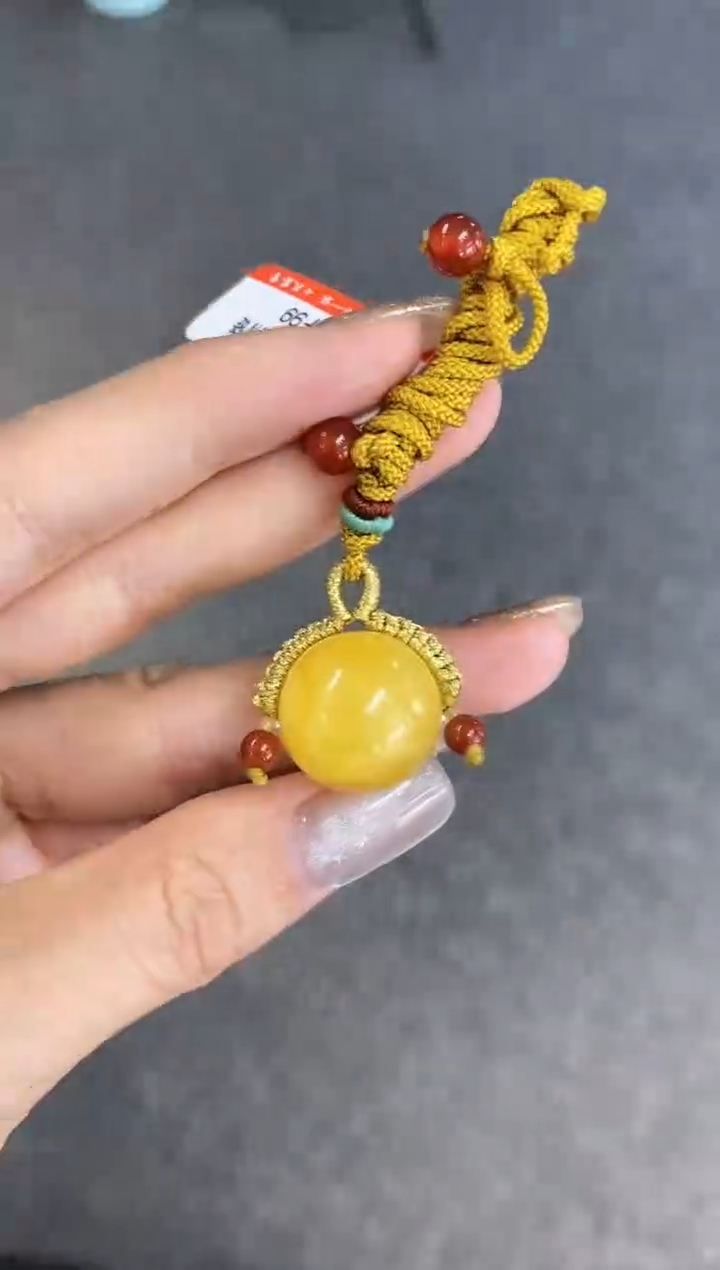 【闪购商品】琥珀吊坠(不含链)未镶嵌单株
