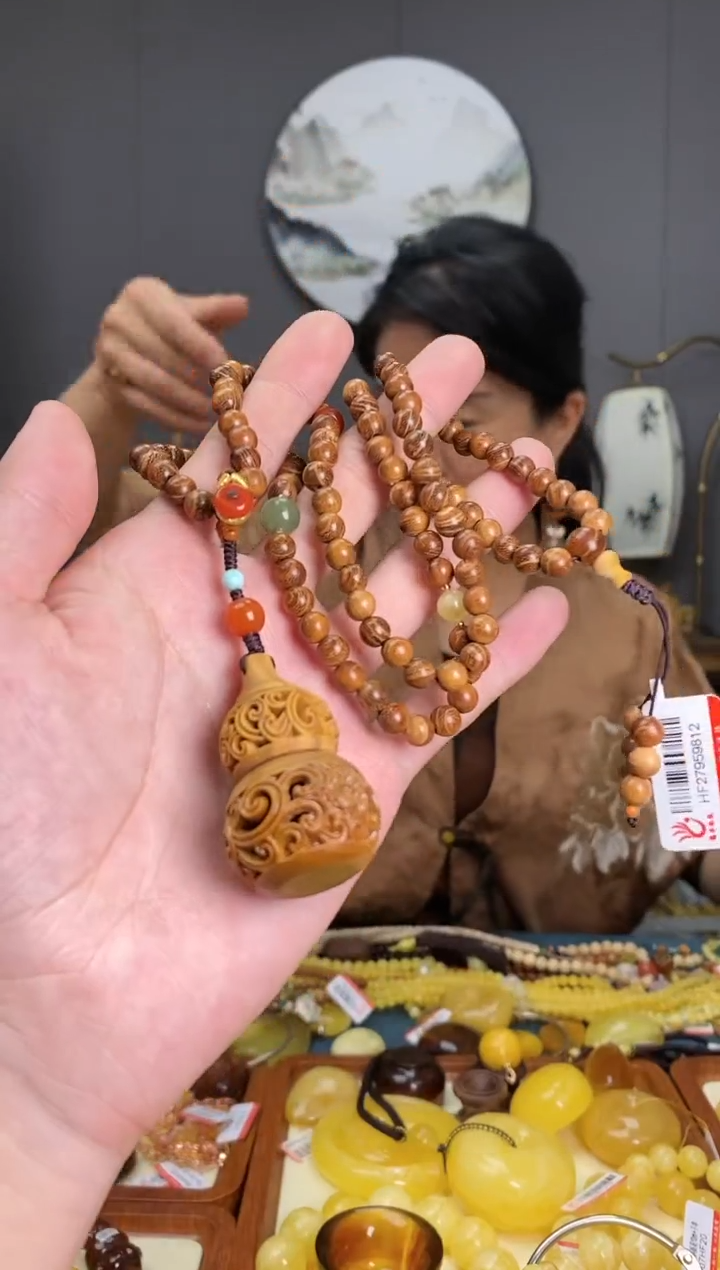 【闪购商品】檀香木吊坠未镶嵌（多样式发其一）