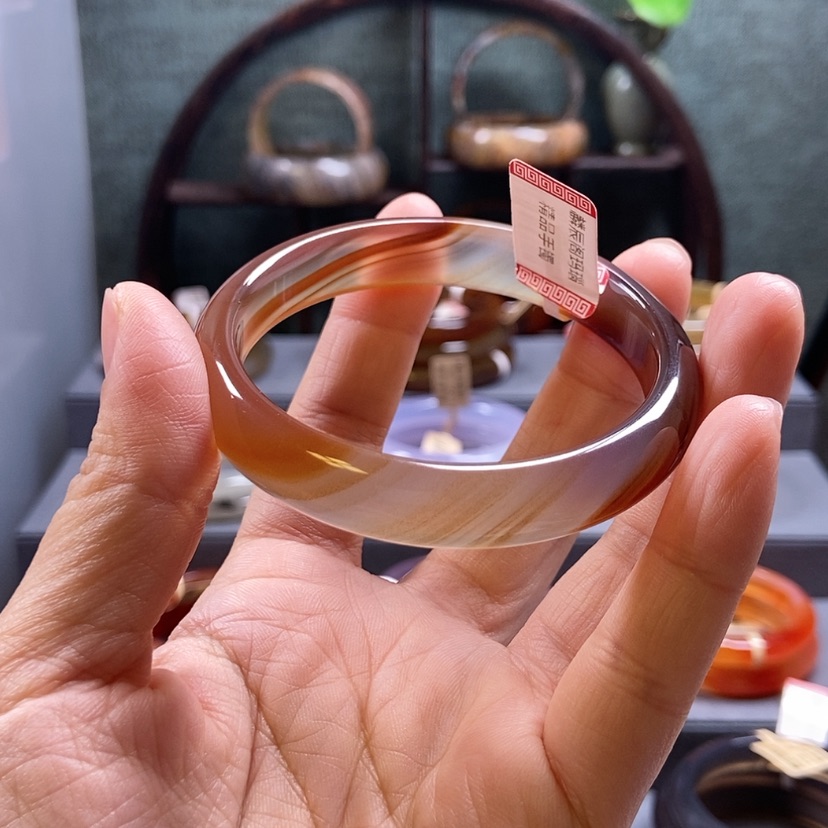 【闪购商品】玛瑙/玉髓手镯未镶嵌文*