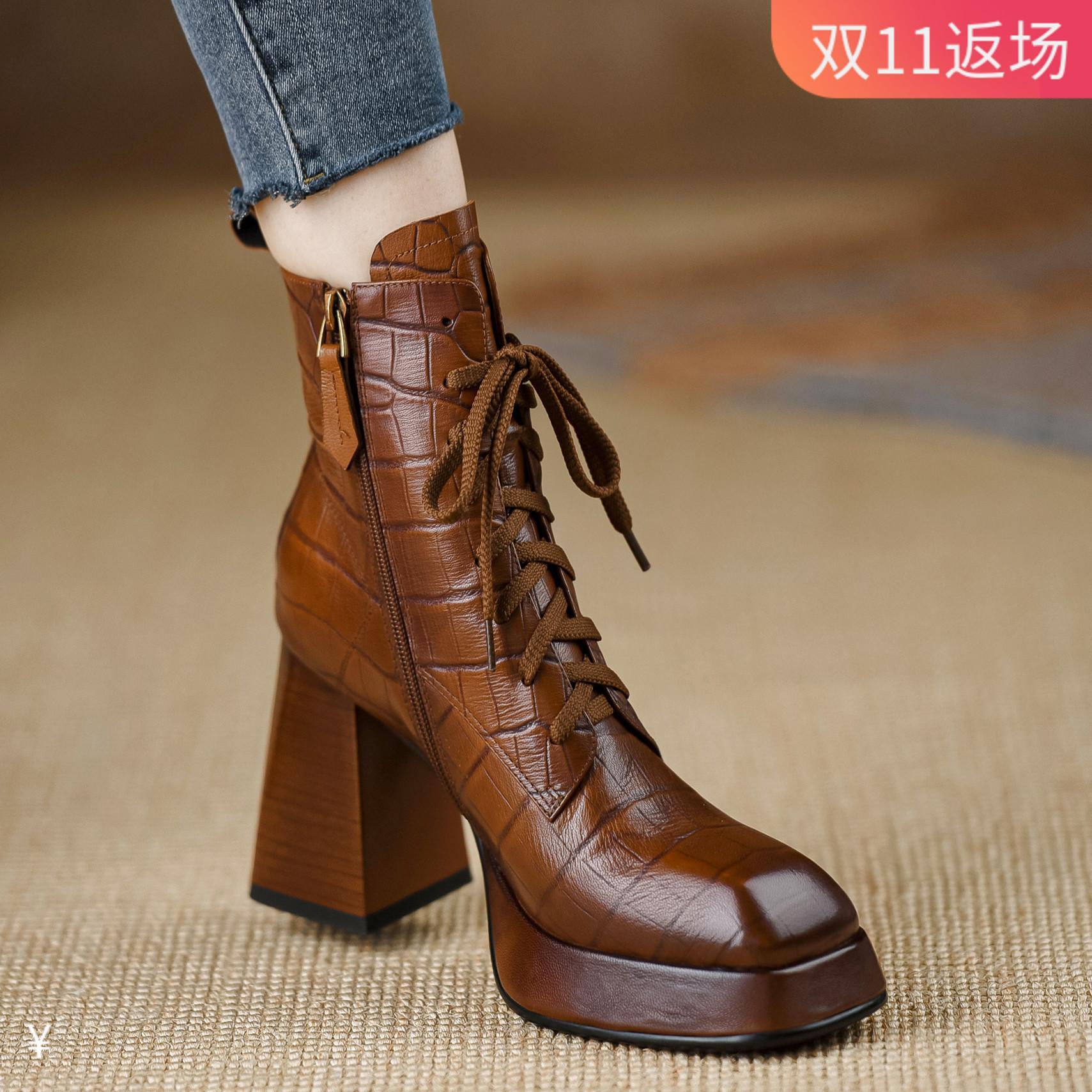 百丽纯爱熊大叔手工女鞋8.8cm~新款防水台头层羊皮高跟短靴粗跟系