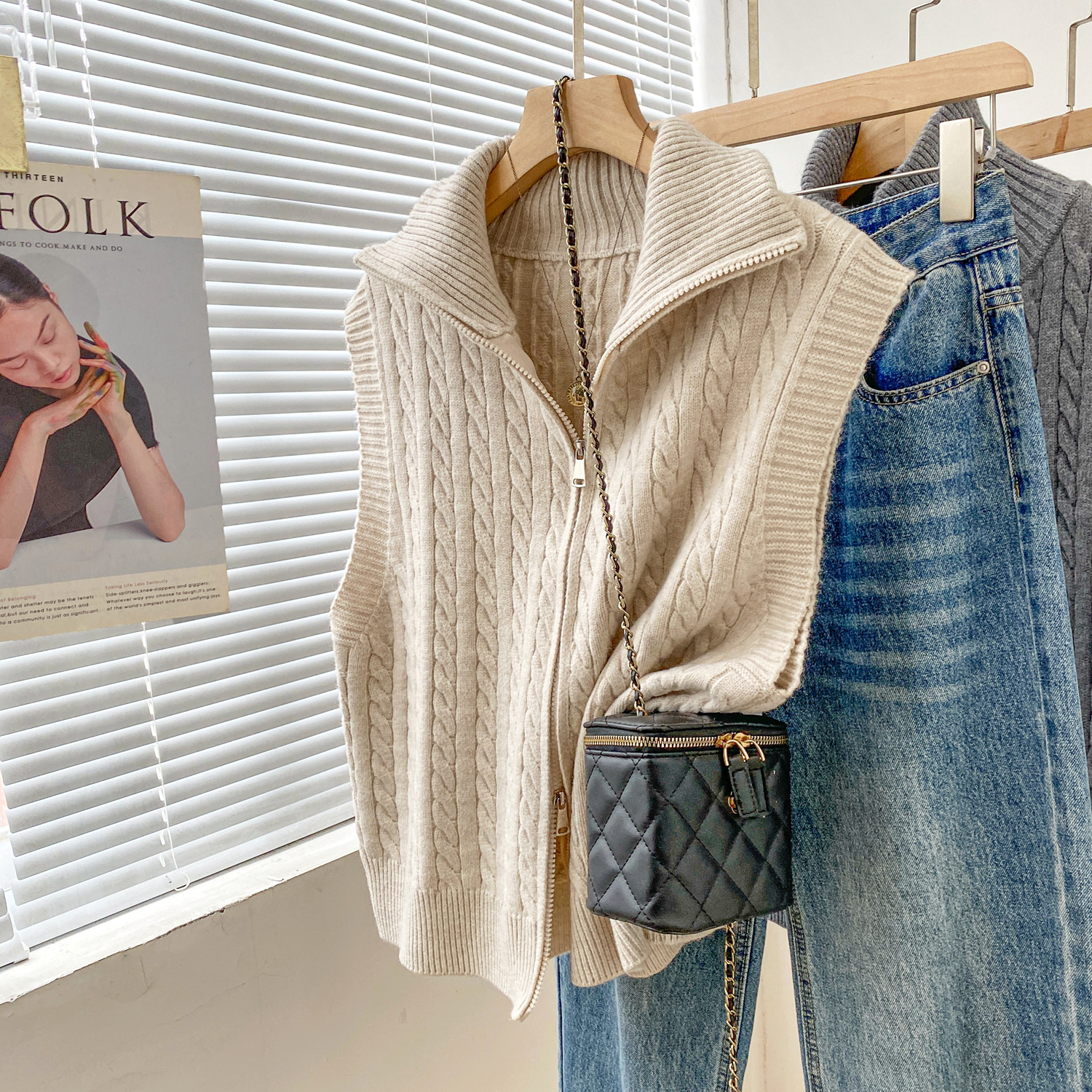 麻花拉链针织马甲女春秋冬叠穿毛衣背心韩版ins无袖厚开衫外套