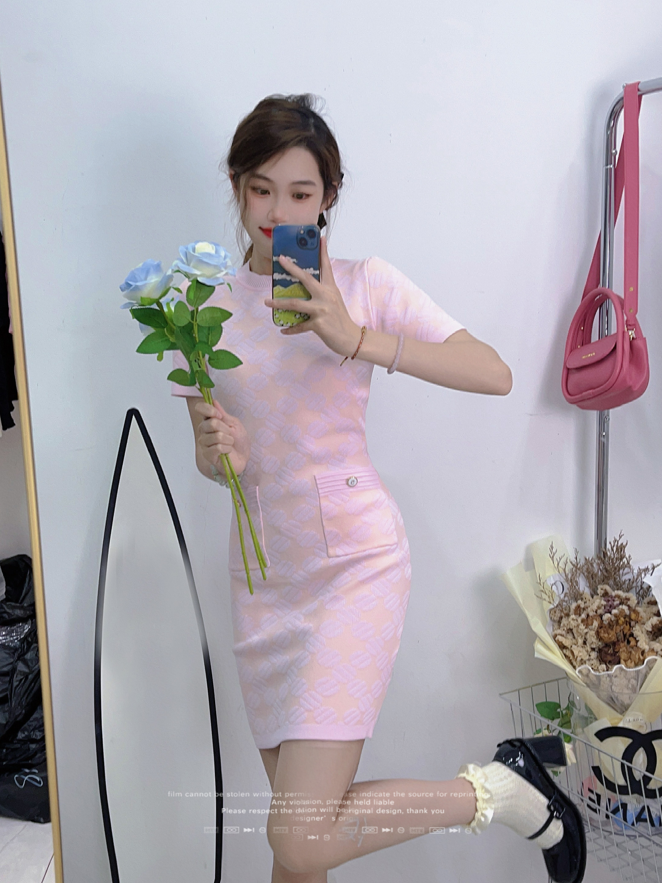 春秋新品水纹气质女针织短袖连衣裙