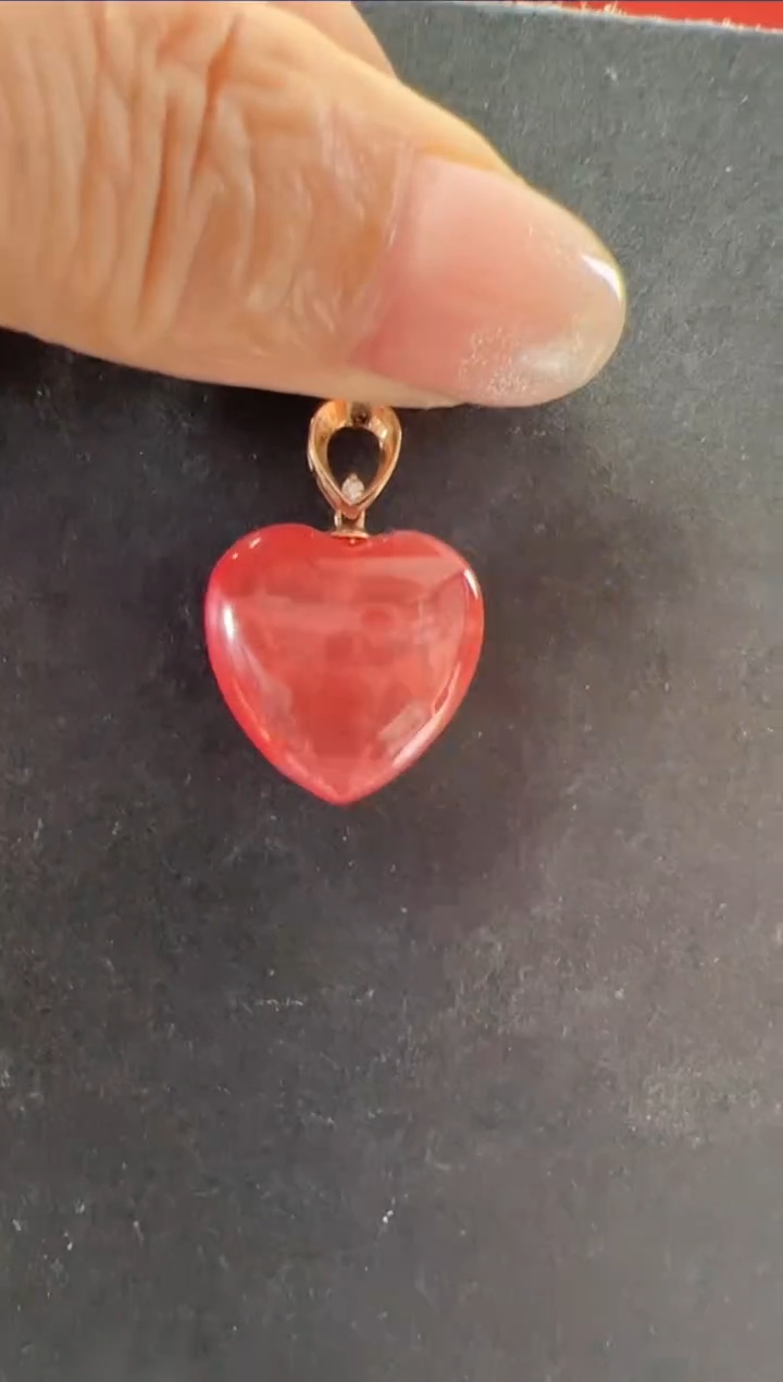 【闪购商品】菱锰矿吊坠未镶嵌多样性发一