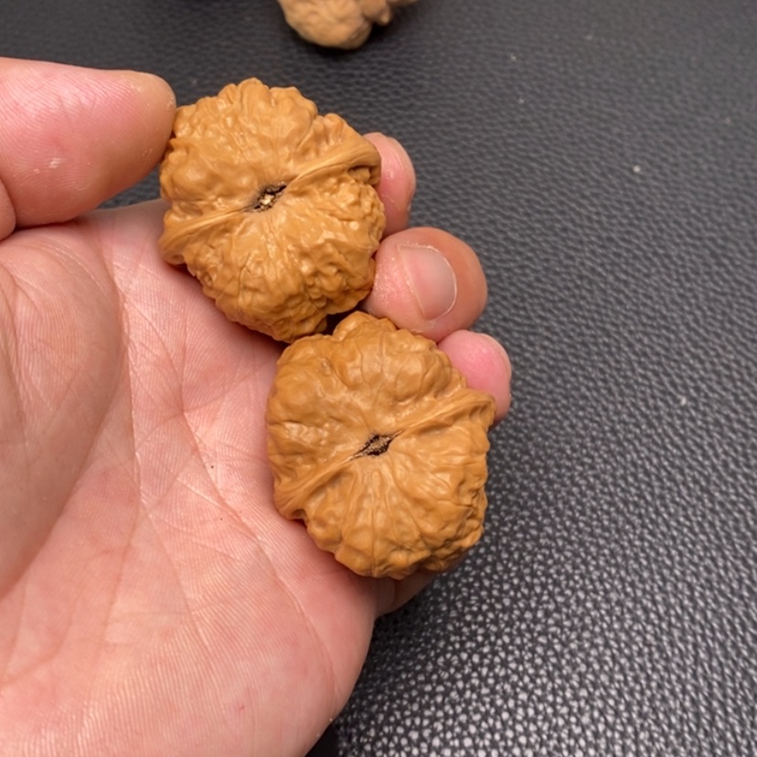 【闪购商品】文玩核桃吊坠大**,