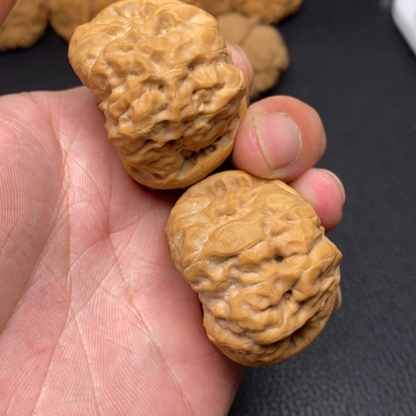 【闪购商品】文玩核桃吊坠吃***口