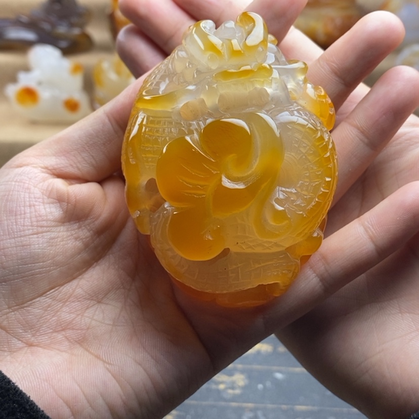 【闪购商品】玛瑙/玉髓把件未镶嵌