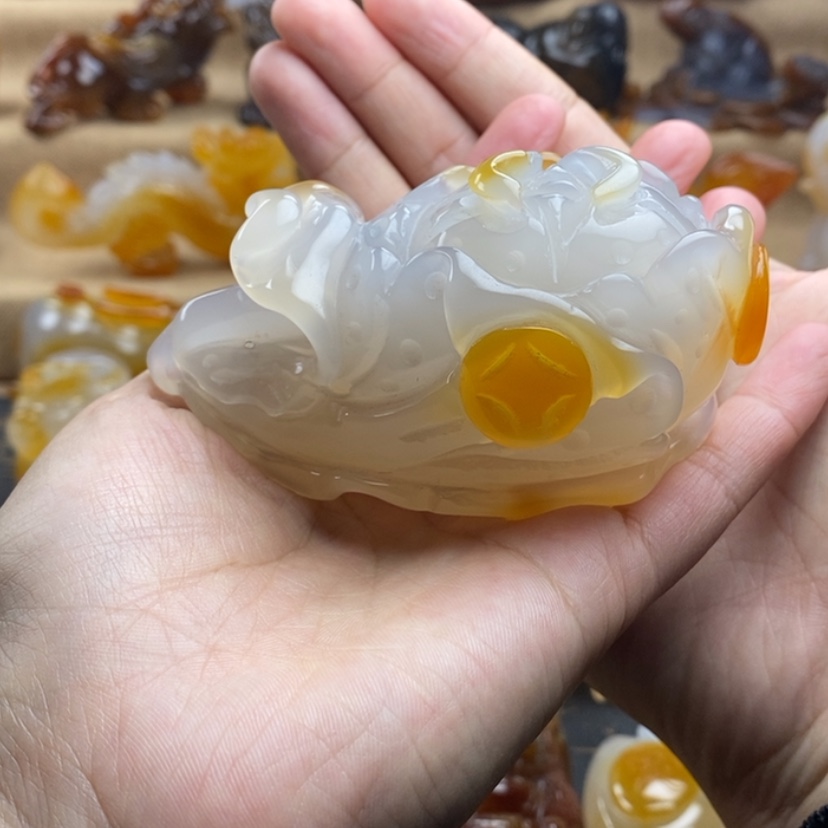 【闪购商品】玛瑙/玉髓把件未镶嵌一**你
