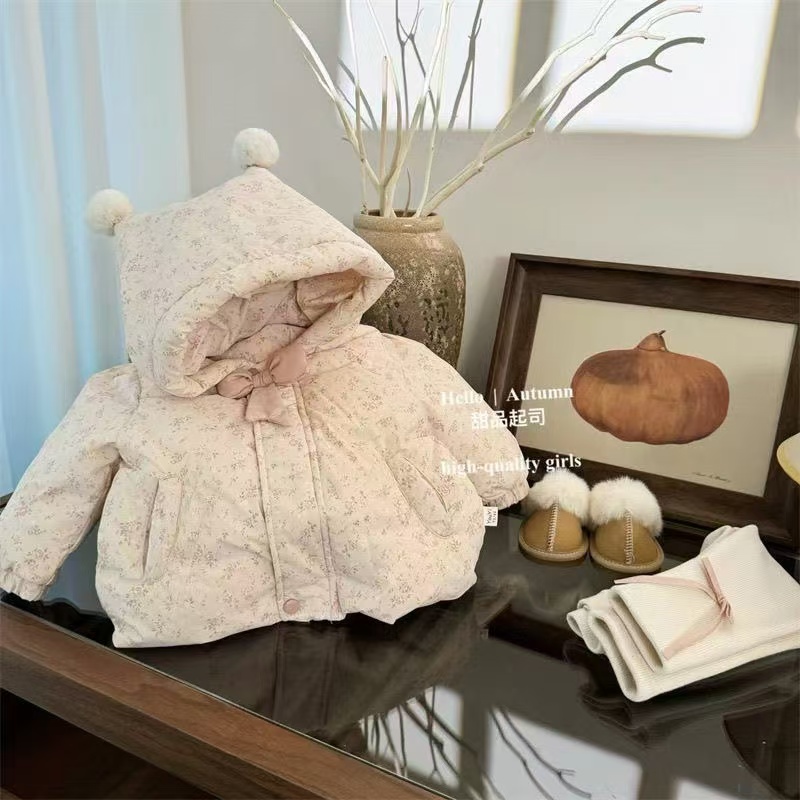 韩国女宝宝碎花蝴蝶结棉服双球可爱保暖秋冬保暖外套