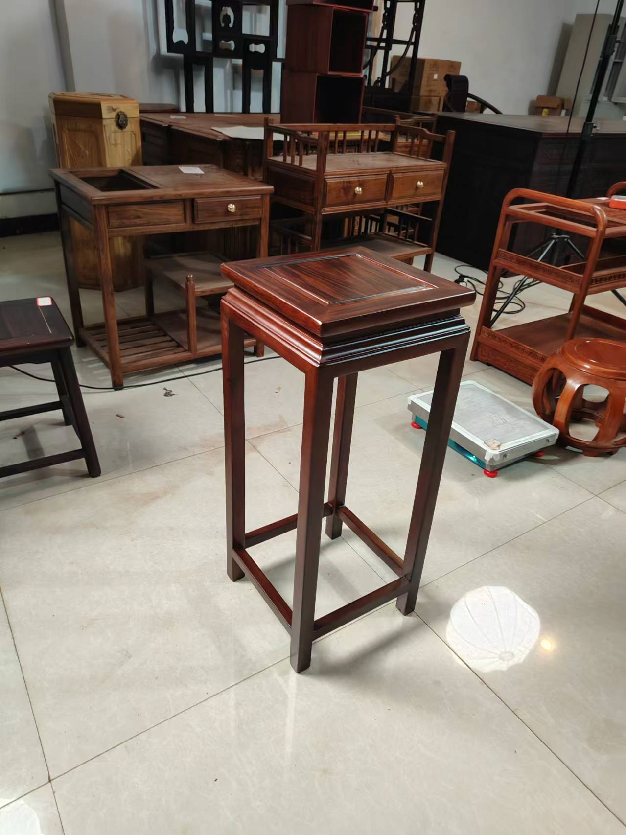 东非简约复古风精美花架