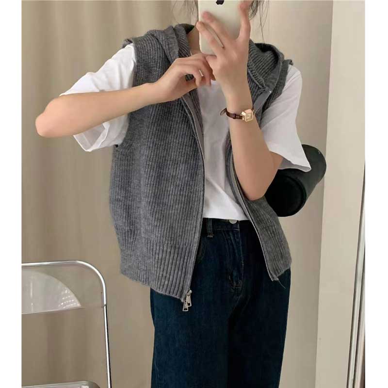 针织马甲女2025早秋季新款宽松无袖休闲百搭拉链连帽毛衣开衫外套