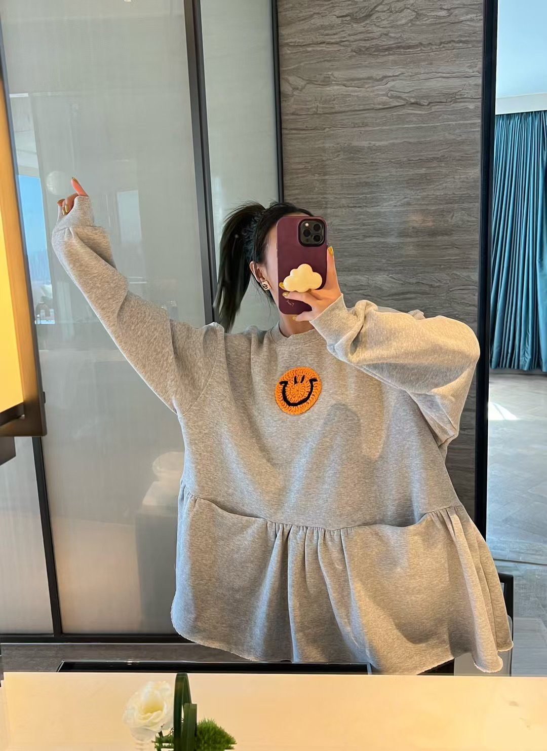 4206#深圳BOHAN秀秀家2024秋冬新款笑脸娃娃加绒卫衣裙