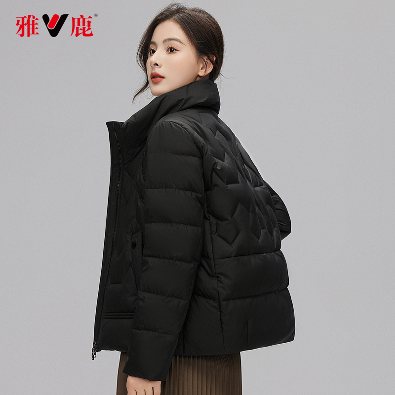 雅鹿优选羽绒服女冬季新款简约短款时尚妈妈装立领保暖外套9601