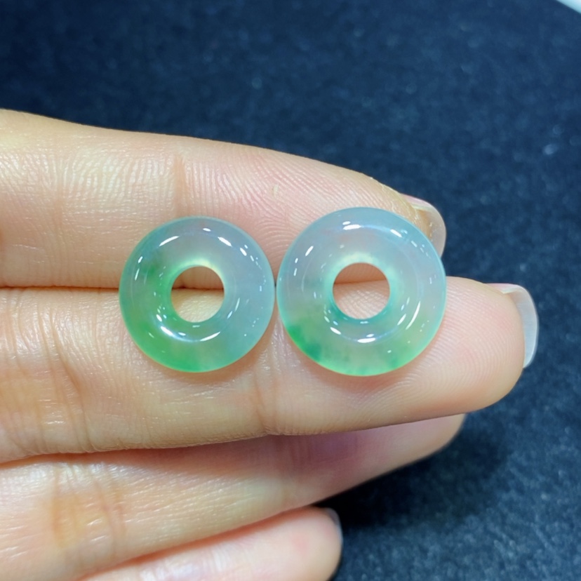 【闪购商品】翡翠耳饰未镶嵌