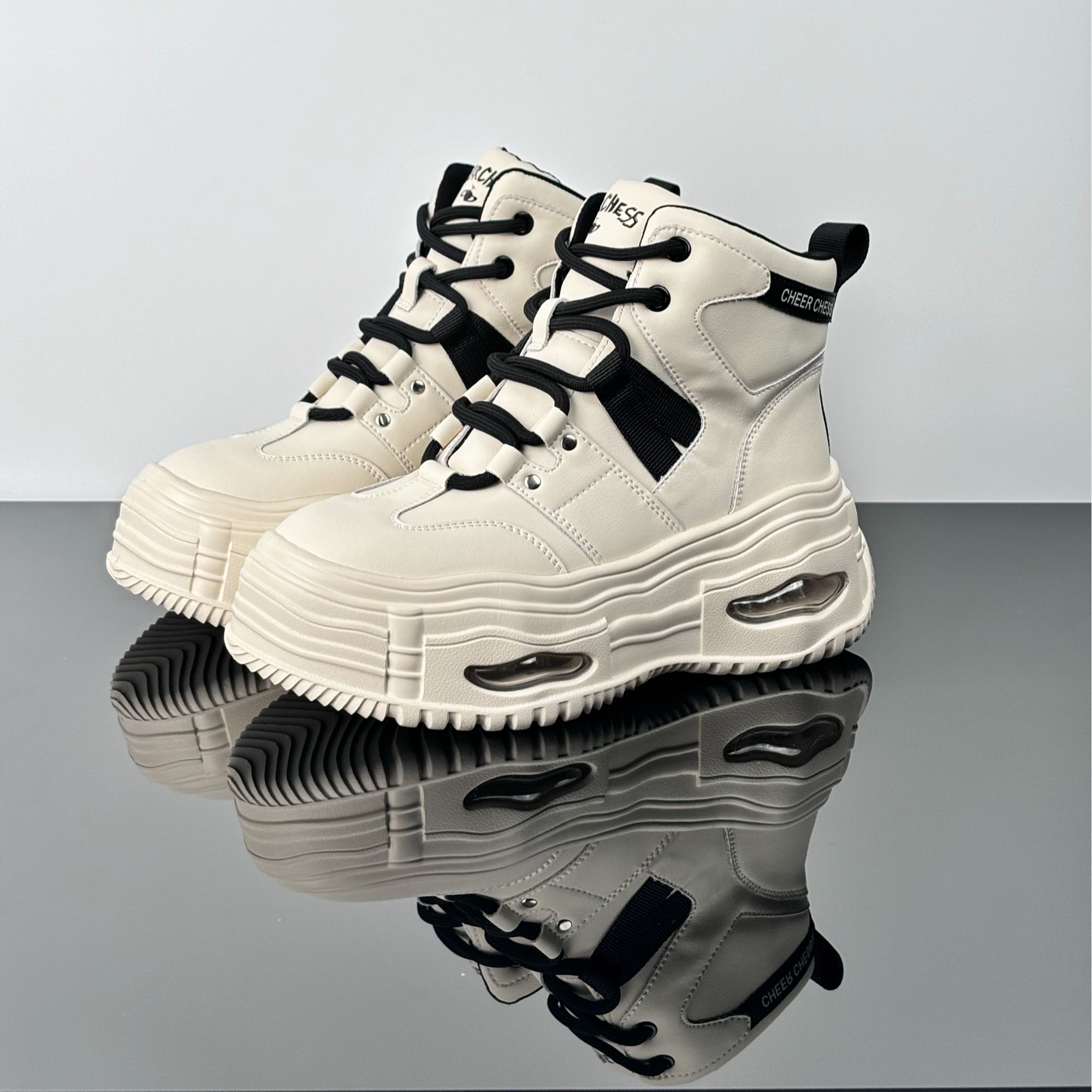 冬季必入款【高帮厚底休闲鞋】真皮时尚百搭运动鞋 890K380