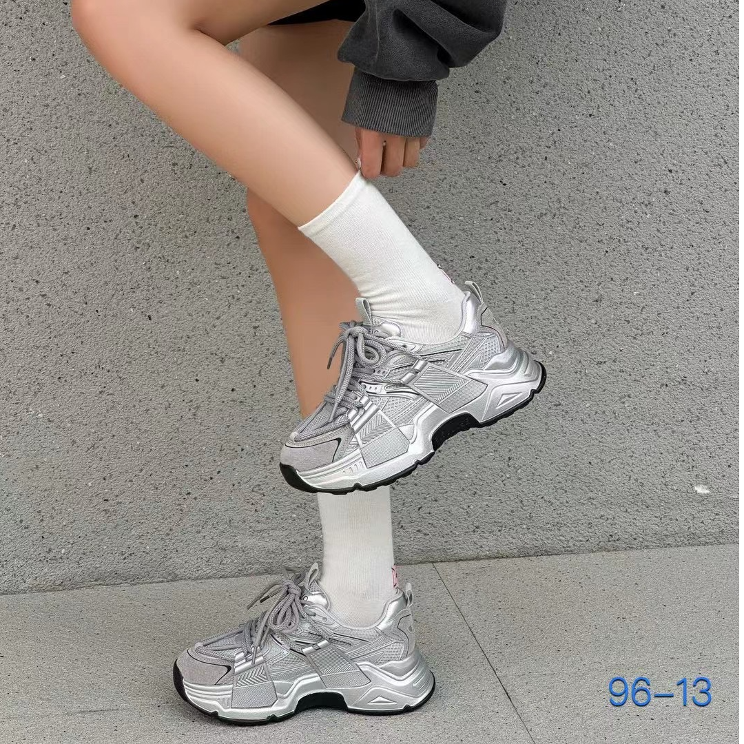 真皮厚底老爹鞋女2024秋冬新款时尚百搭轻便厚底运动鞋XYB 96-13