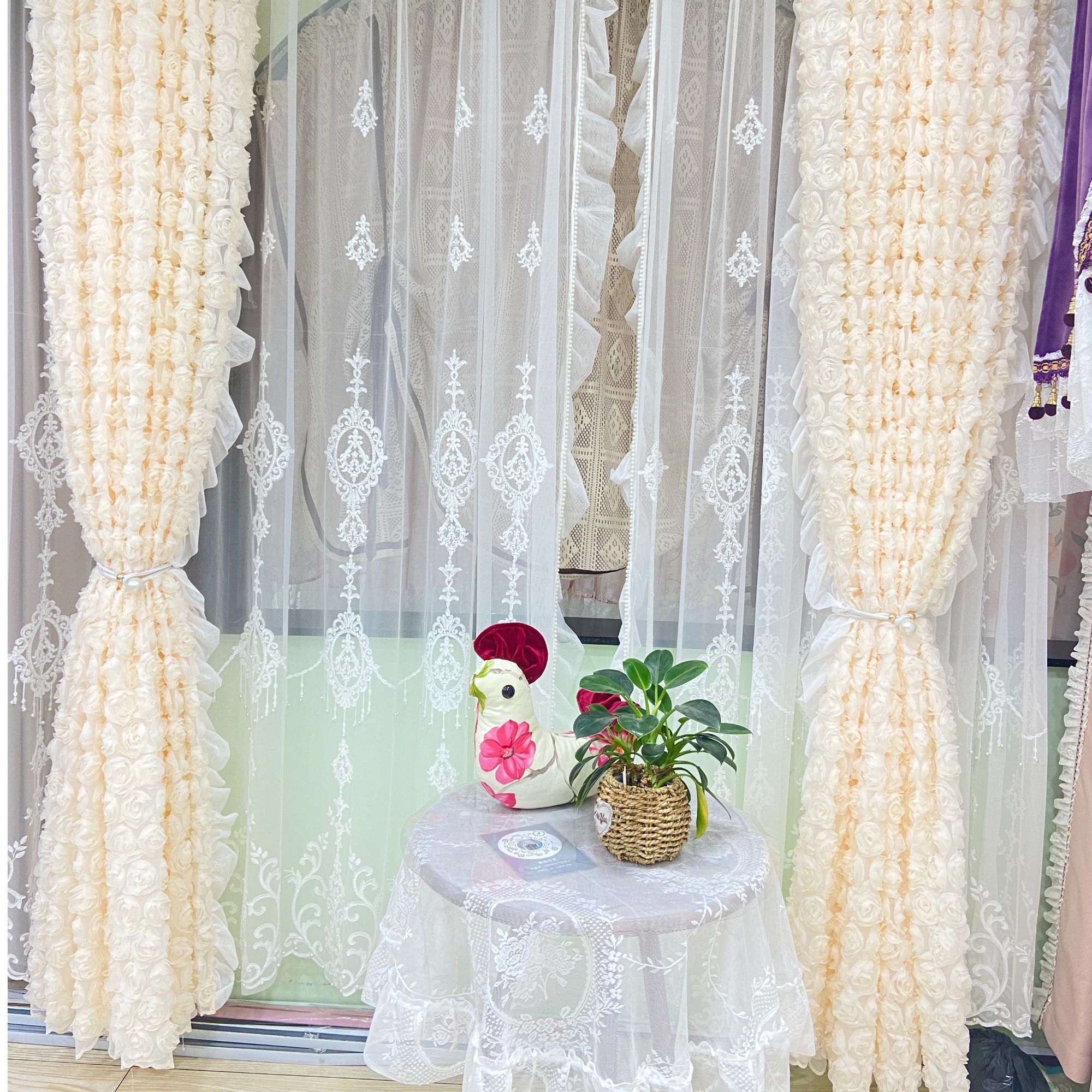 千朵玫瑰蕾丝绣花纱