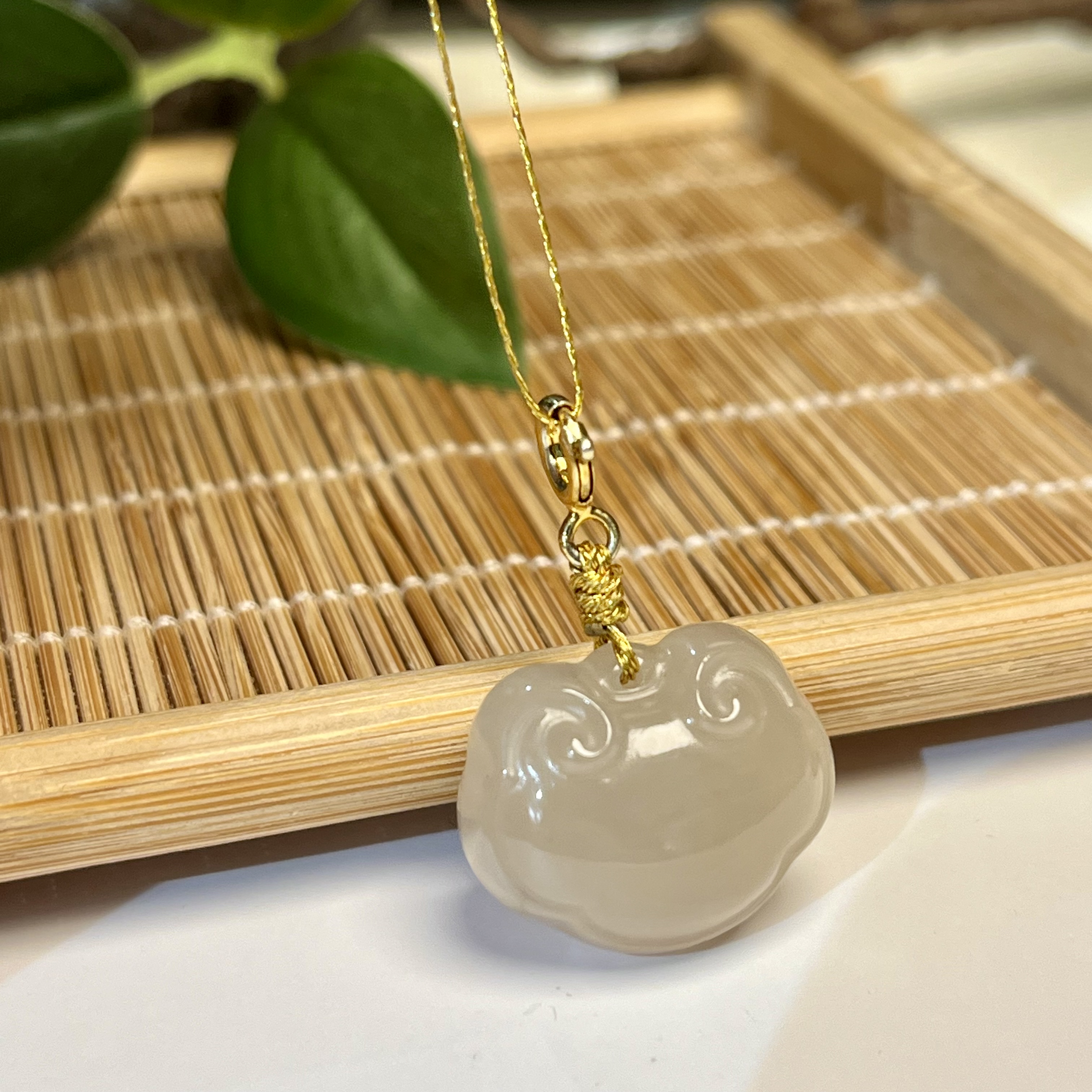 和田玉藕粉小福袋OF0003单吊坠