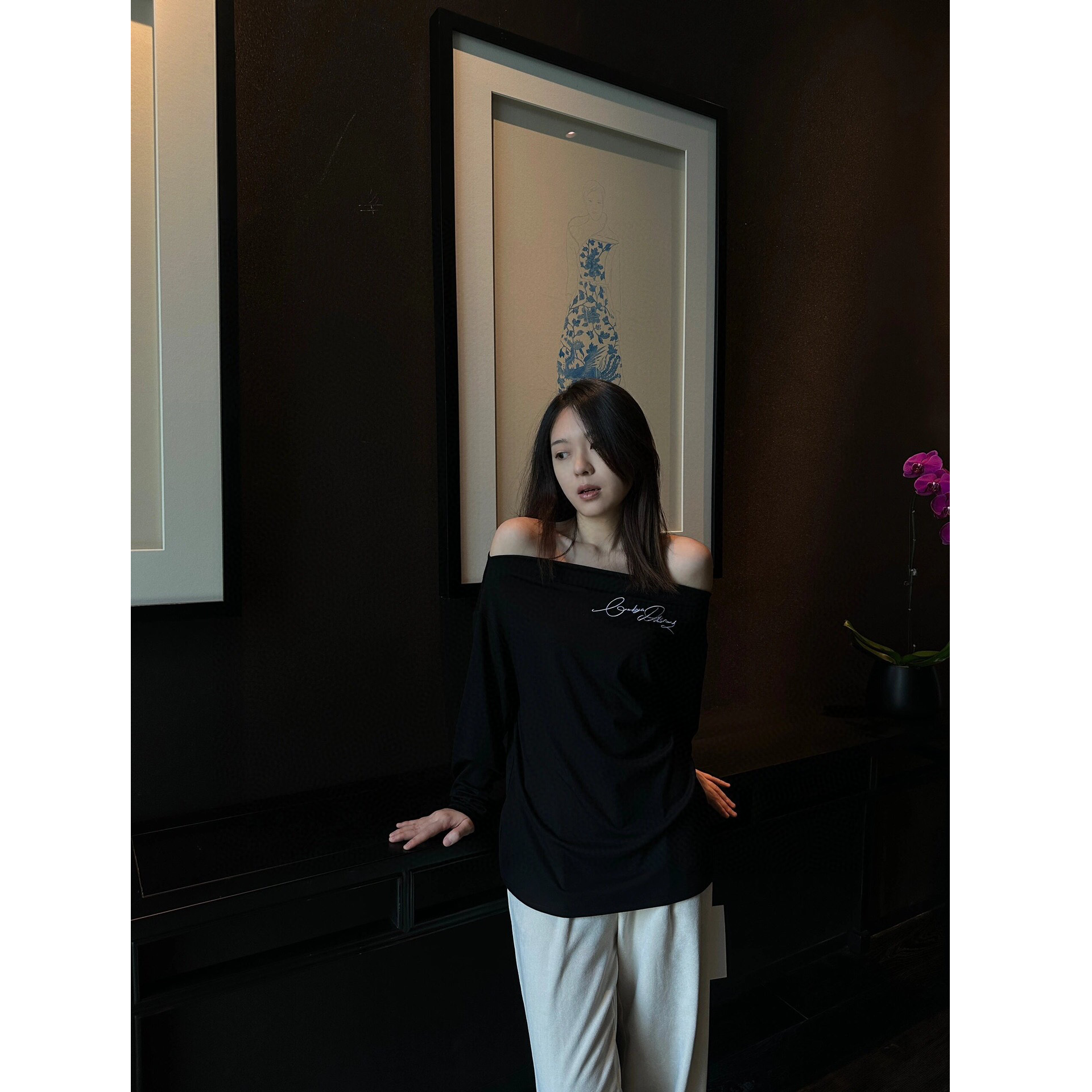 发财辣专属    OD标语平肩上衣︱满满的少女和都市感