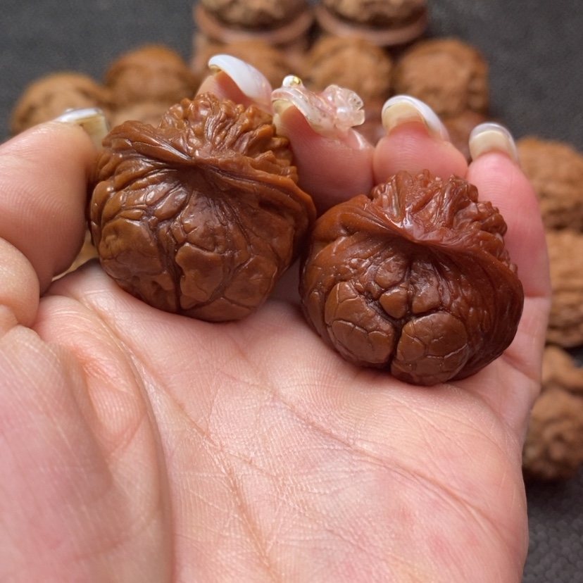 【闪购商品】木质核雕我**丷蛇头