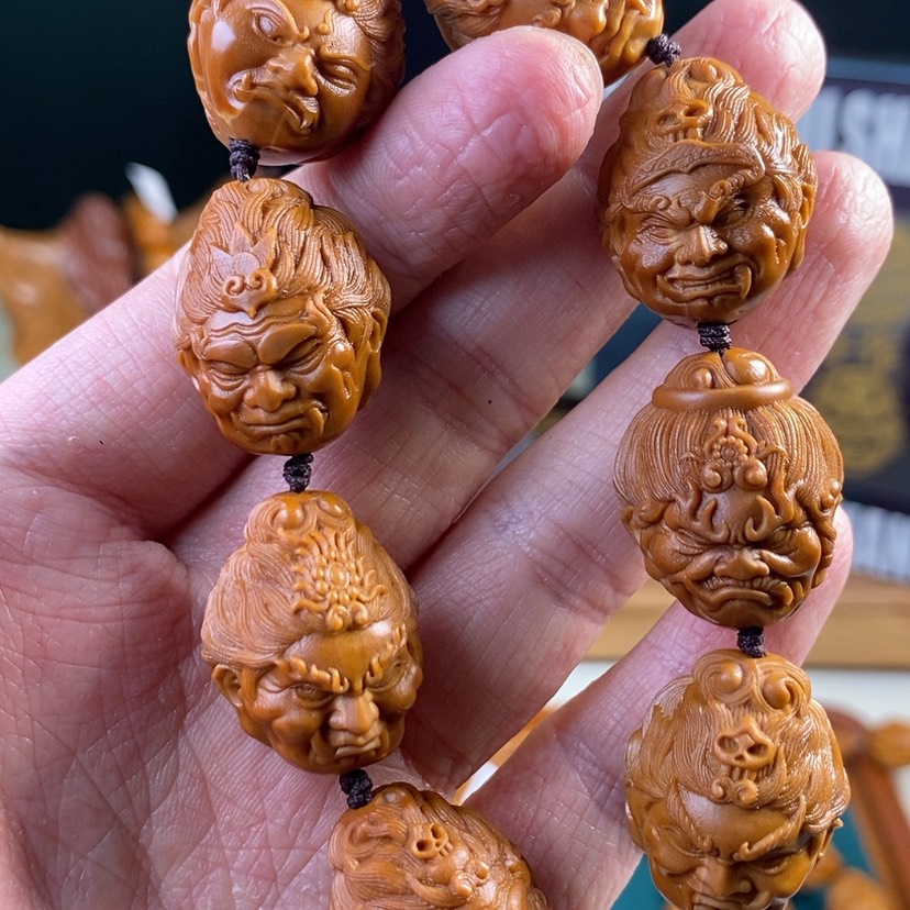 【闪购商品】橄榄核吊坠百***运八大名王