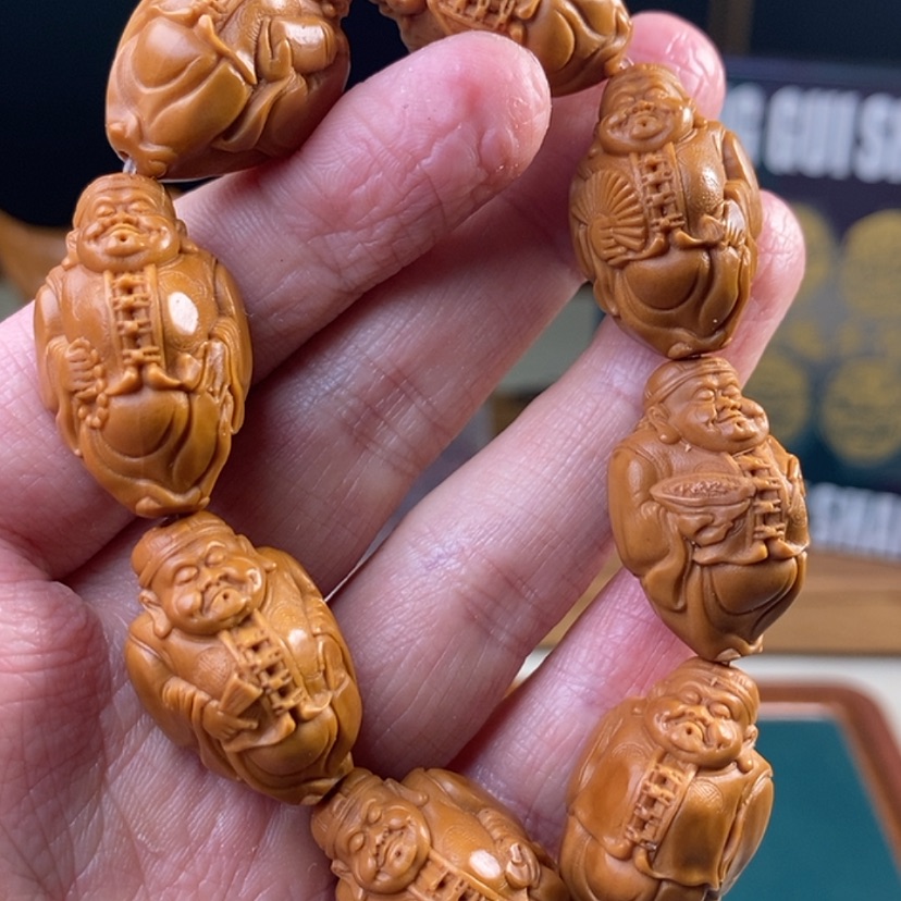 【闪购商品】橄榄核吊坠地主