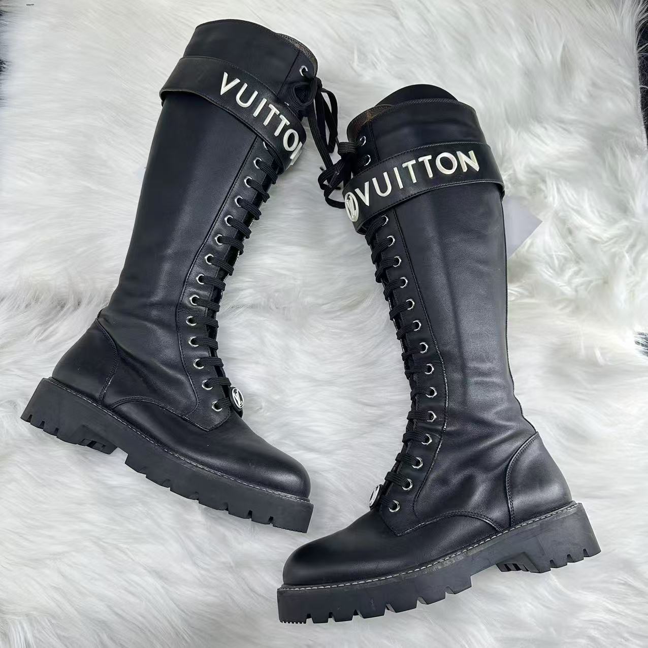95新 LouisVuitton/路易威登 36.5码/无配件/黑色系带长靴 xxs531
