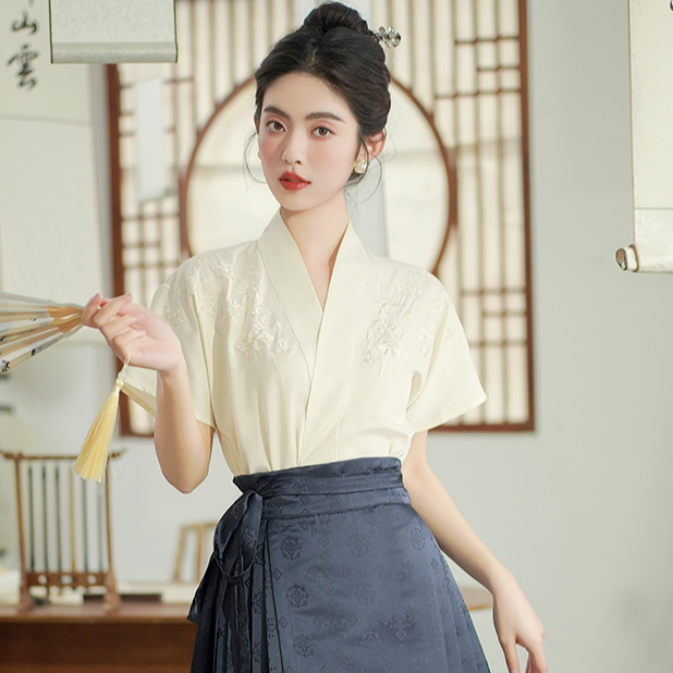 马面裙的上衣夏季飞机袖刺绣汉服衬衫新中式国风短袖衬衣2024新款