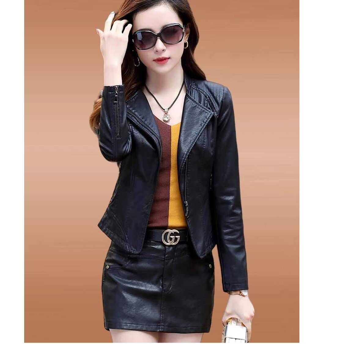 2025新款海宁皮衣女士短款韩版修身机车立领洋气减龄皮夹克外套潮