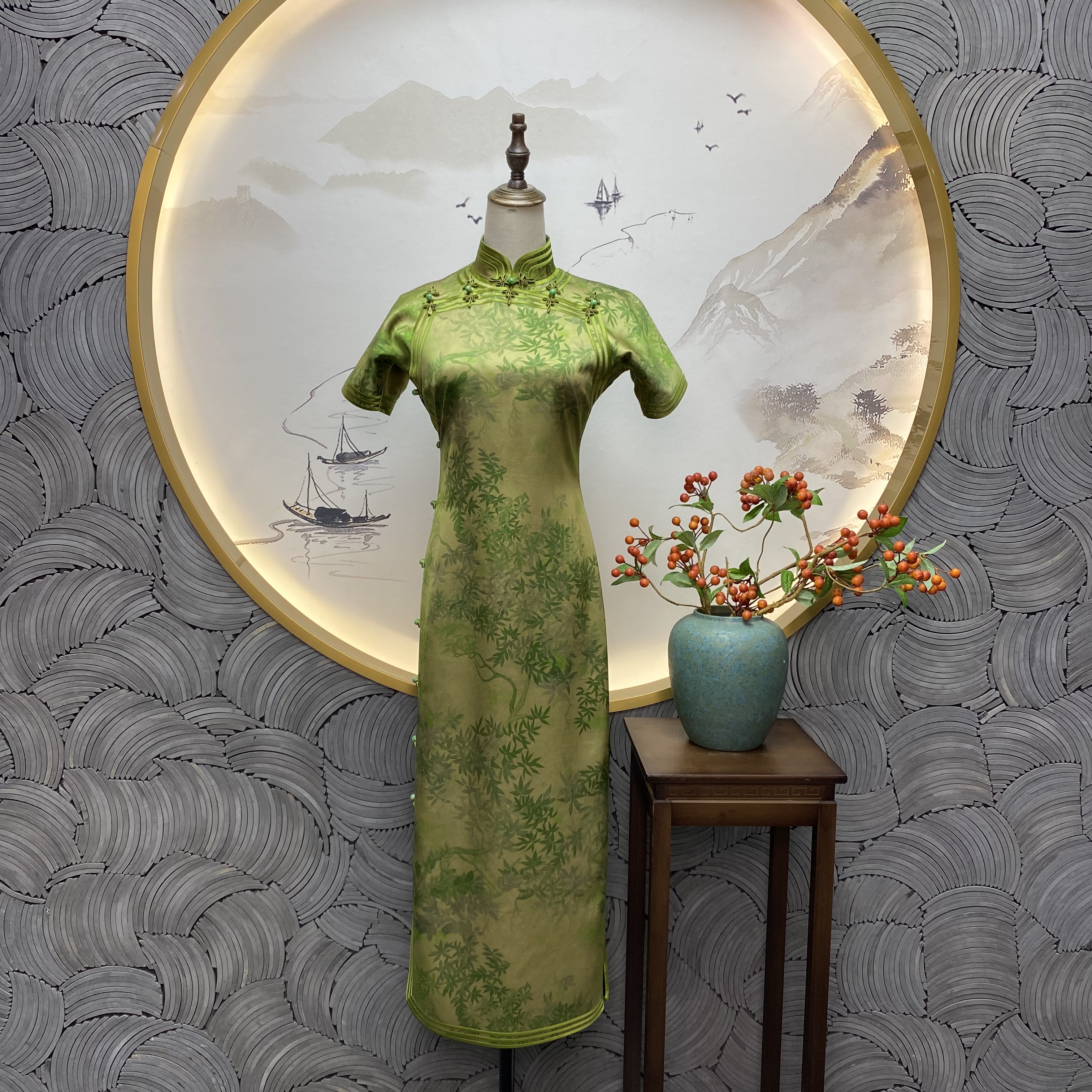 勾丝【春和景明】良辰媄锦桑蚕丝香云纱手工中长款旗袍衣长约125CM