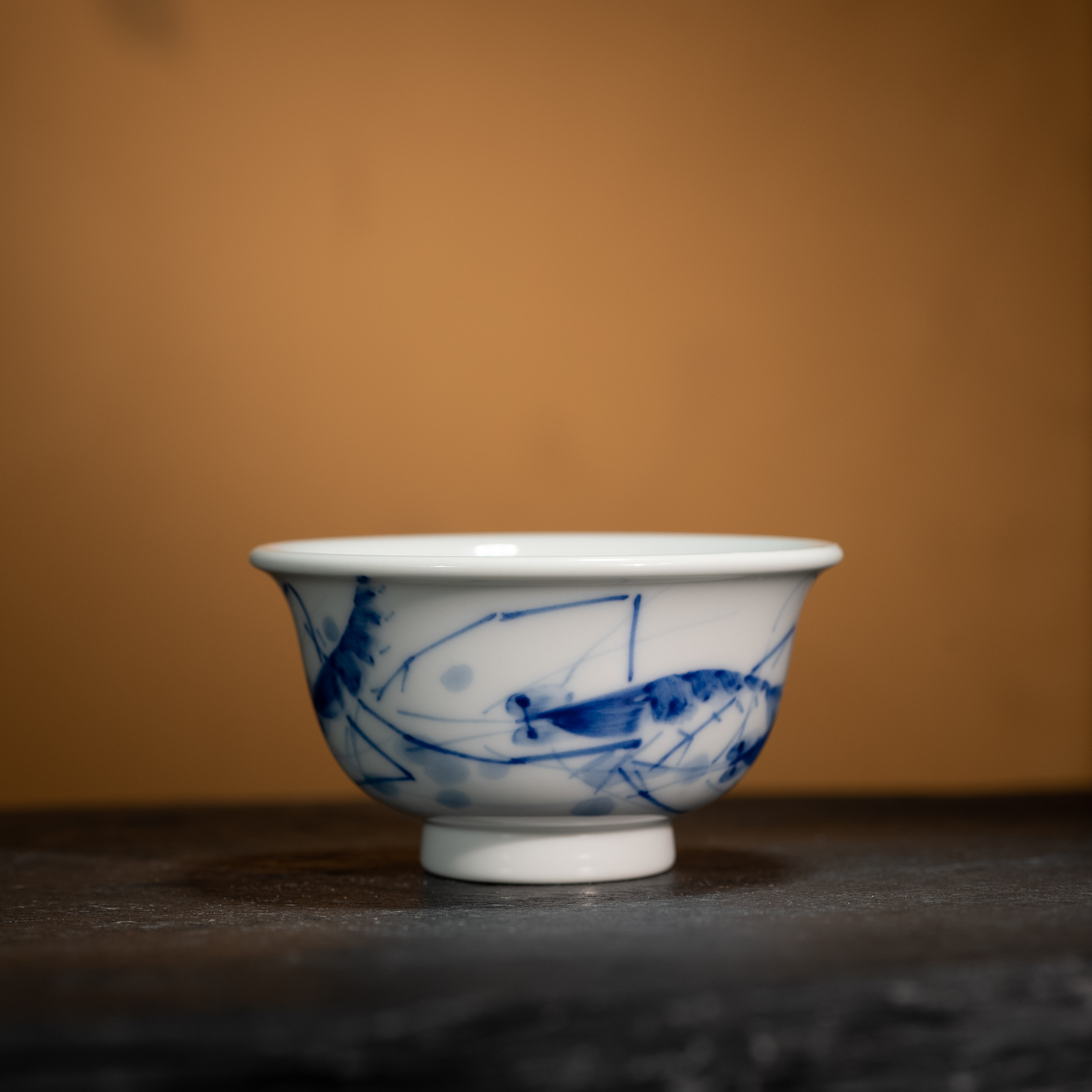 【小乔赏瓷】写意虾趣压手杯 青花手绘杯陶瓷家用主人杯moshe127