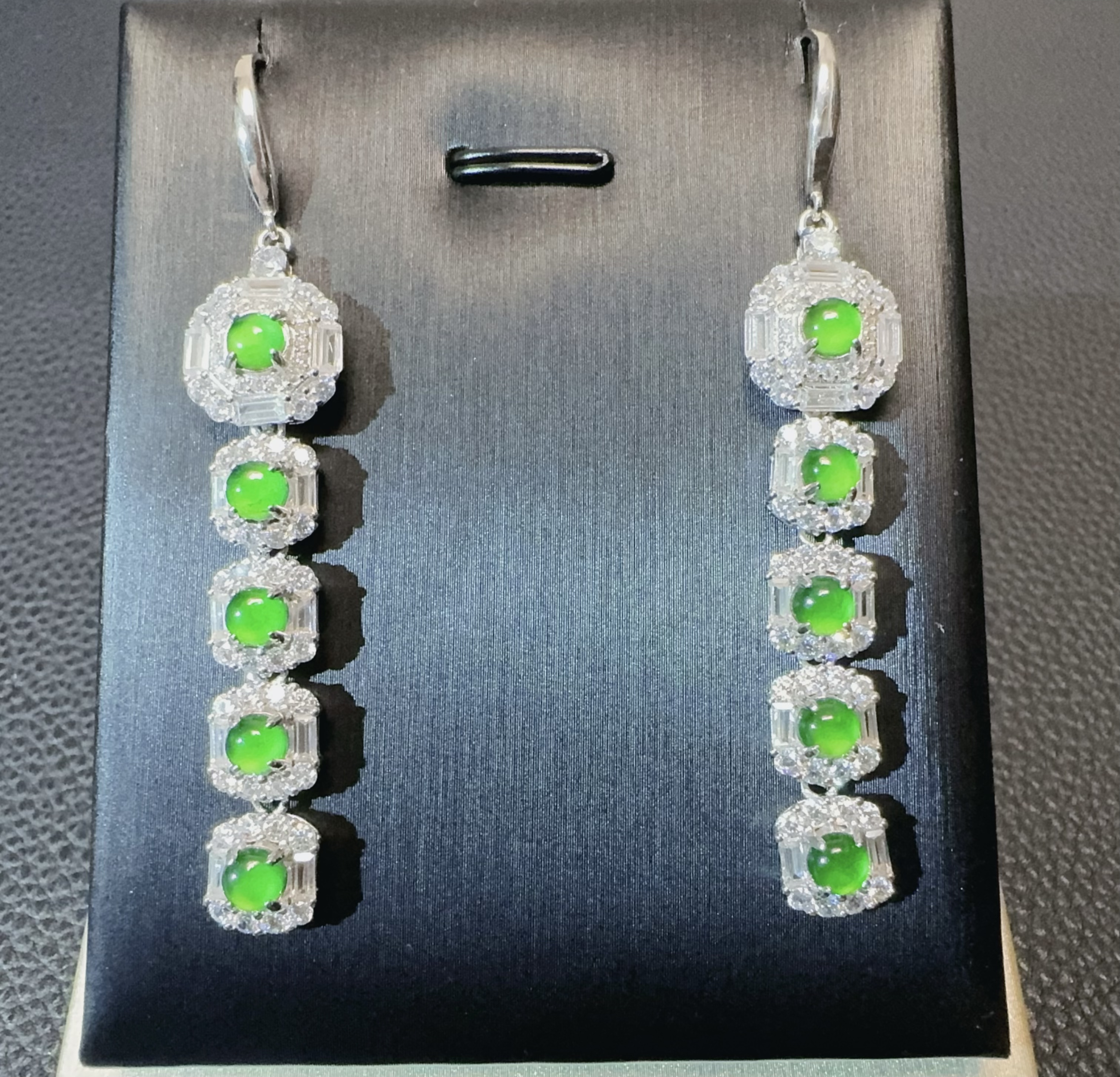 【新款耳坠】天然a货翡翠高冰阳绿耳坠经典款公主方s925银0399