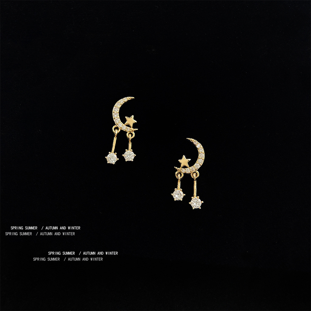 铜合金耳饰 @APRIL微镶月亮锆石镀14K简约通勤高级感耳钉法式百搭