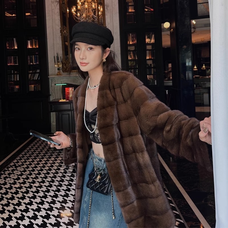 2025新进口母貂水貂皮草外套中长款貂皮大衣女年轻款整貂真貂毛