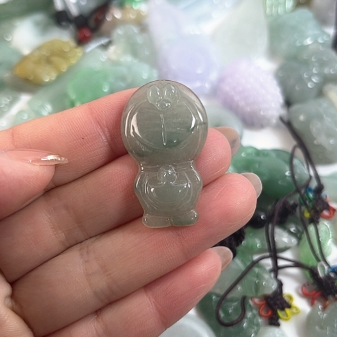 【闪购商品】翡翠颈饰未镶嵌