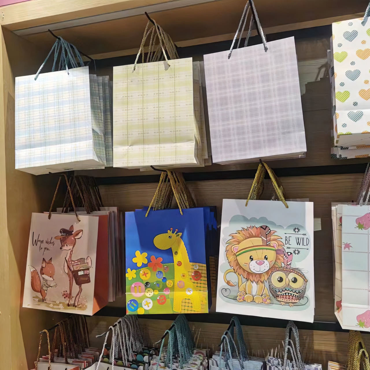 99122  卡之卡大号精美礼品袋文具