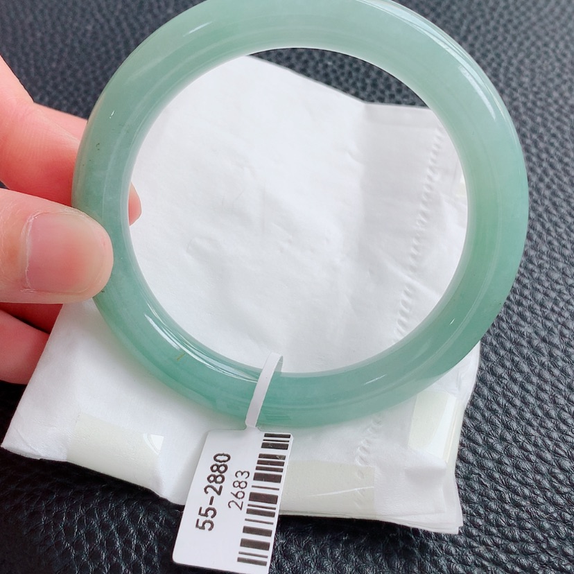 【闪购商品】翡翠手镯未镶嵌66