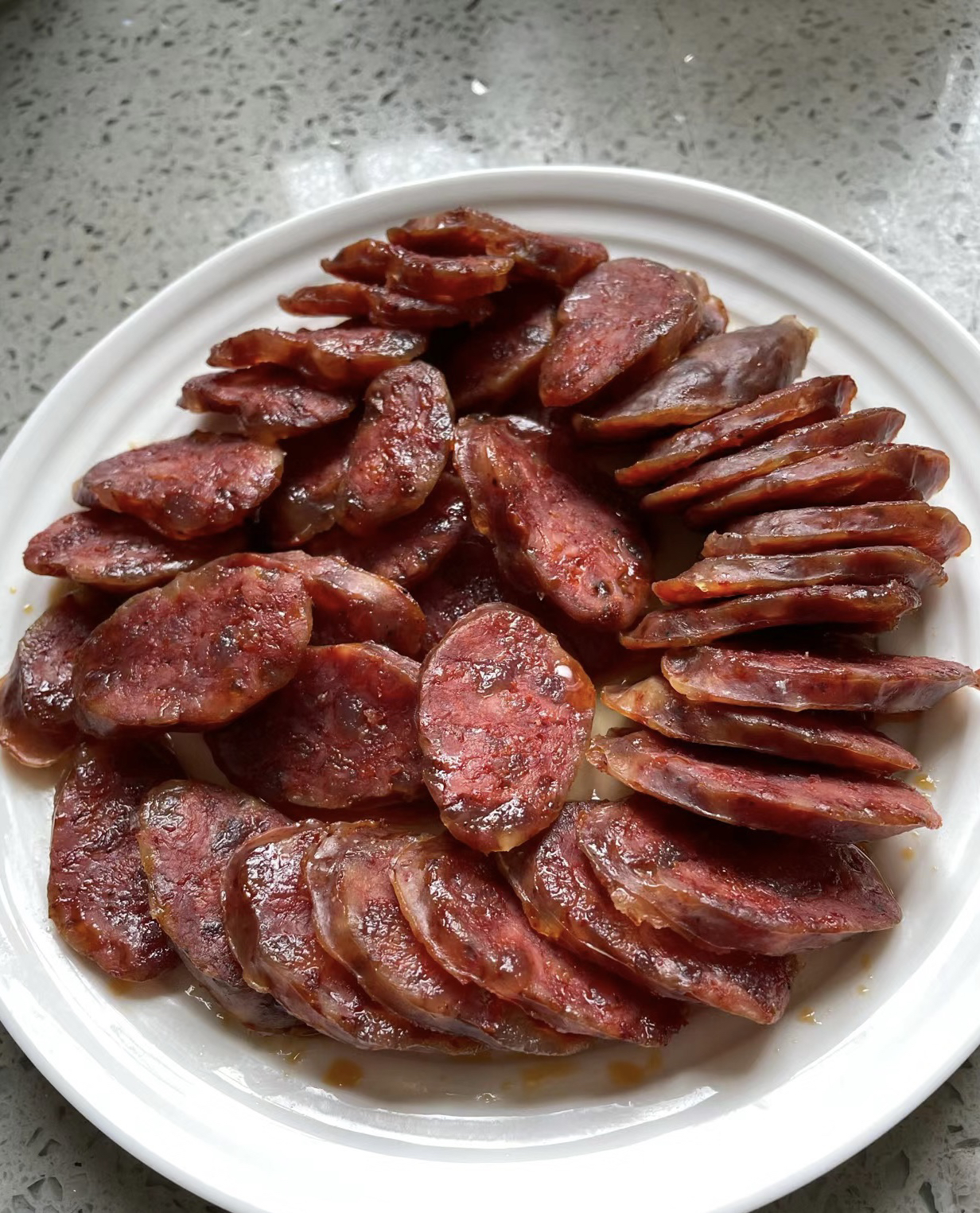 重庆巫溪高山香柏树熏制腊香肠（现场称重，一物一拍）