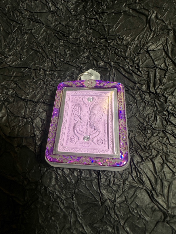 小九蝴蝶泰泰特色摆件