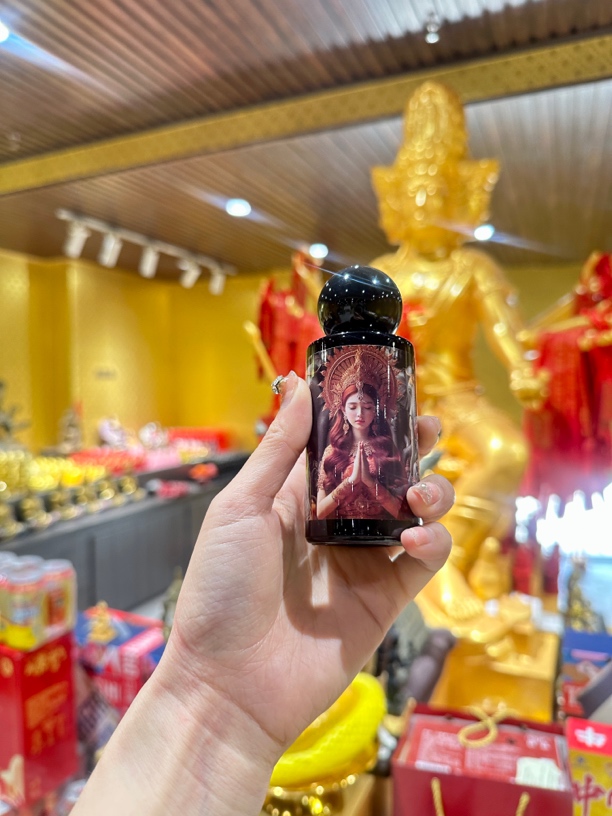 扶光九月香香泰泰特色摆件