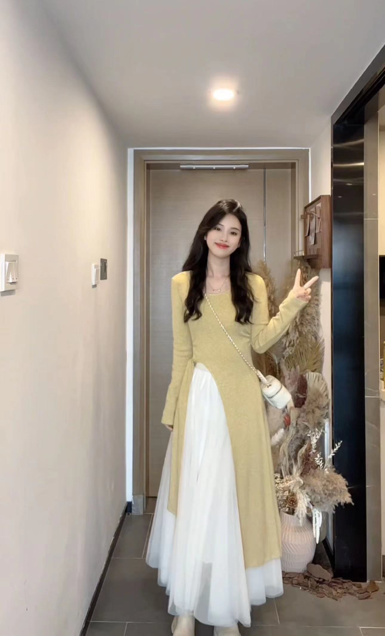 AN.XIN【舒芙蕾】省心穿搭～不规则针织开叉裙+蕾丝百搭半身裙22106 