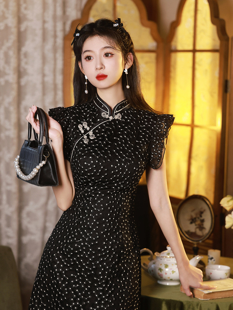黑色新中式改良蕾丝旗袍短款小个子日常甜美飞飞袖年轻显瘦连衣裙