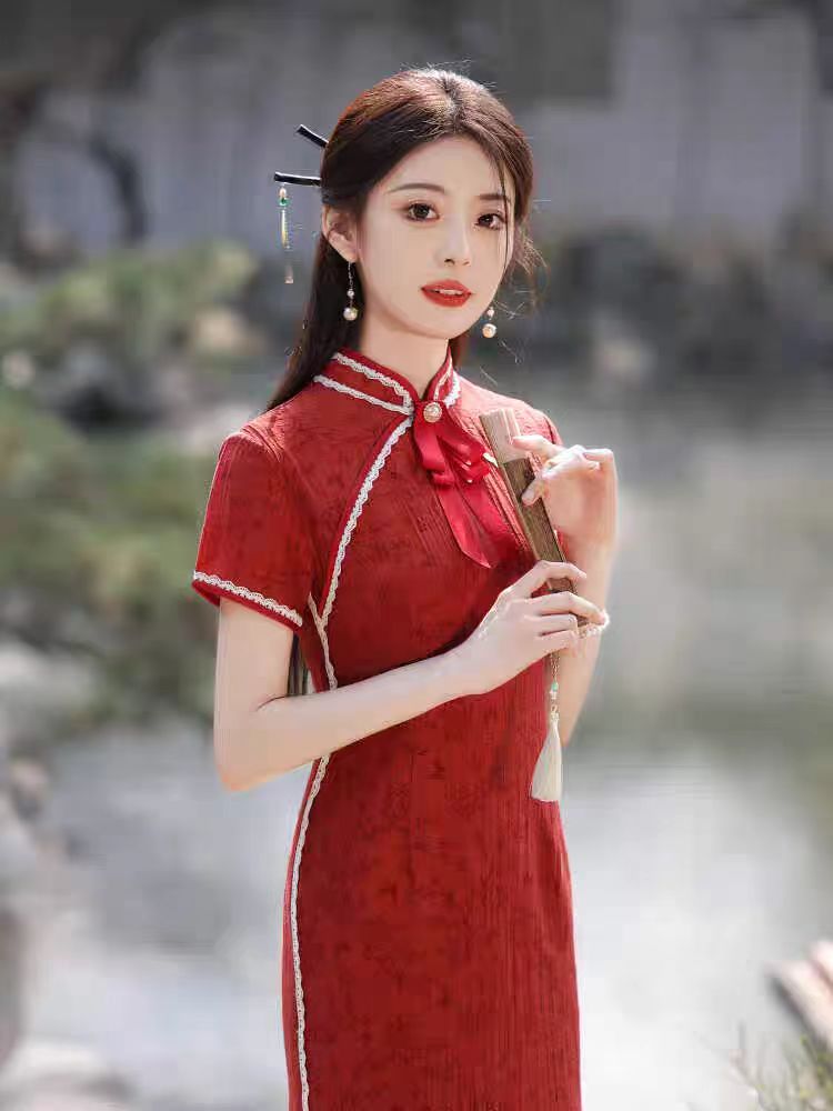 亲子装红色优雅复古暗花旗袍时尚送考订婚礼服日常修身连衣裙少女