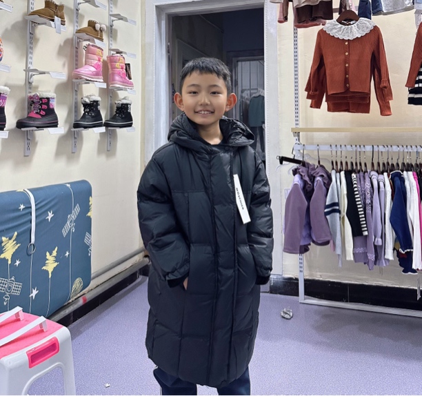 新款儿童长款羽绒服