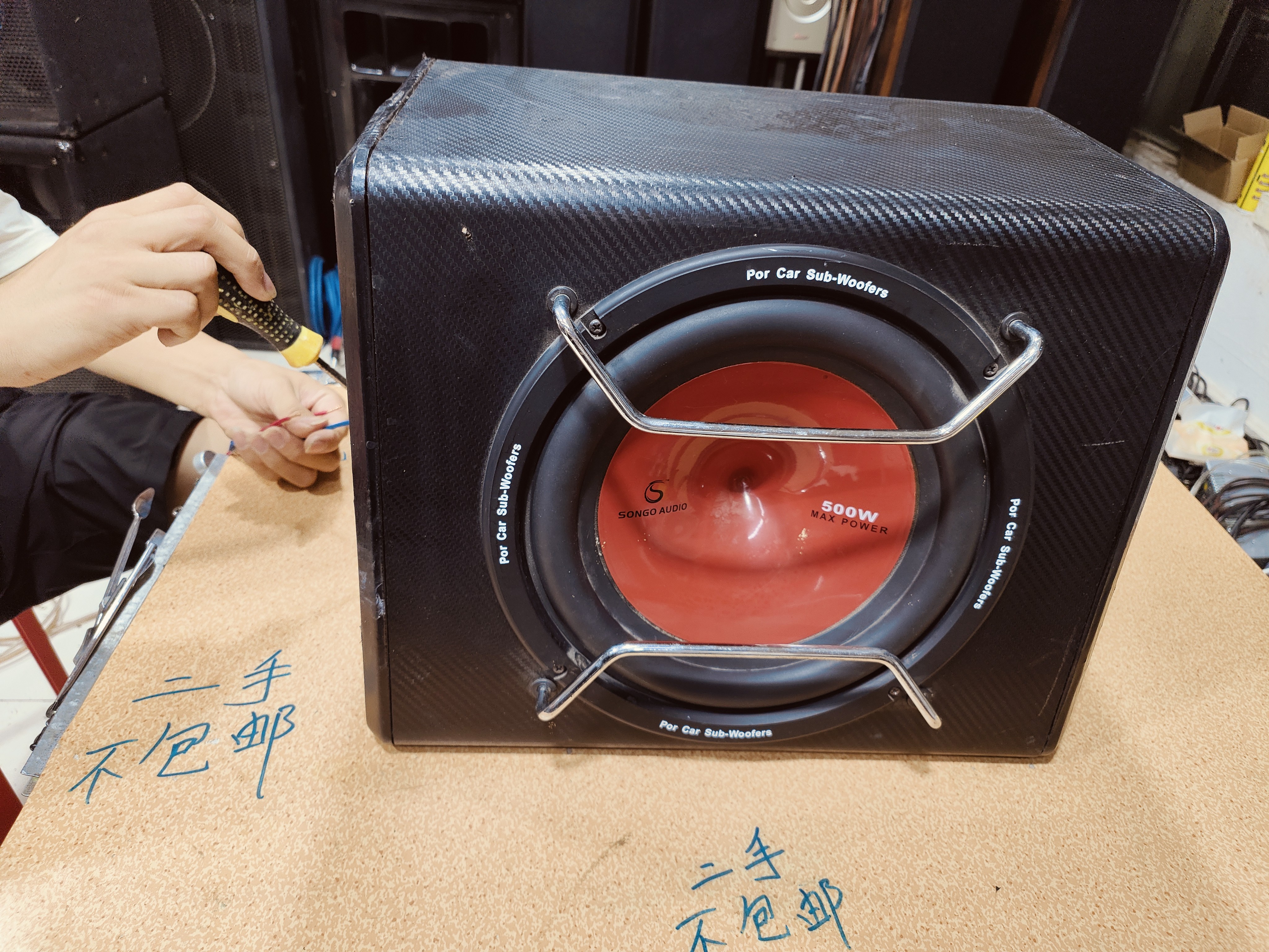 9新  二手       SONGO十寸车载低音炮，成色如图（出声，不带线材）