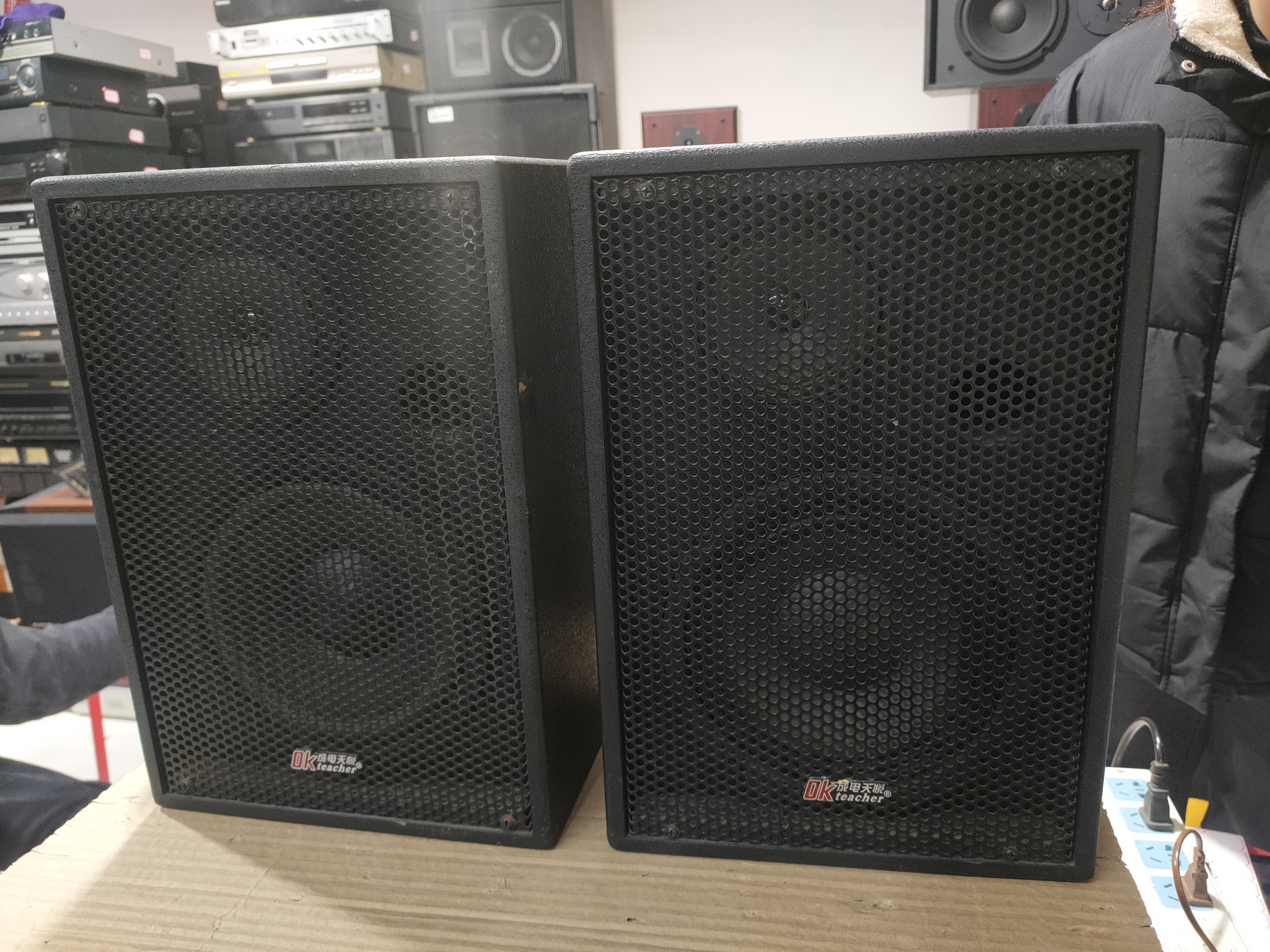 80新  二手有源音箱（出声，不支持退货，看好再拍）