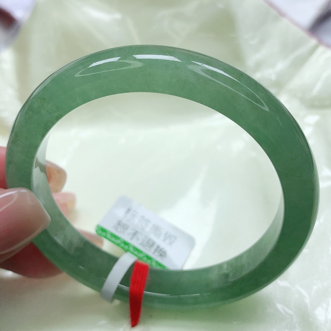 【闪购商品】翡翠手镯未镶嵌缅甸天然A货翡翠