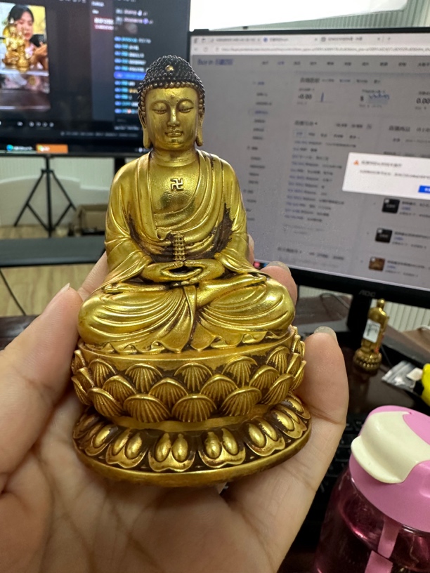 紫铜鎏金，9公分，药师佛，B-Y10070-Z