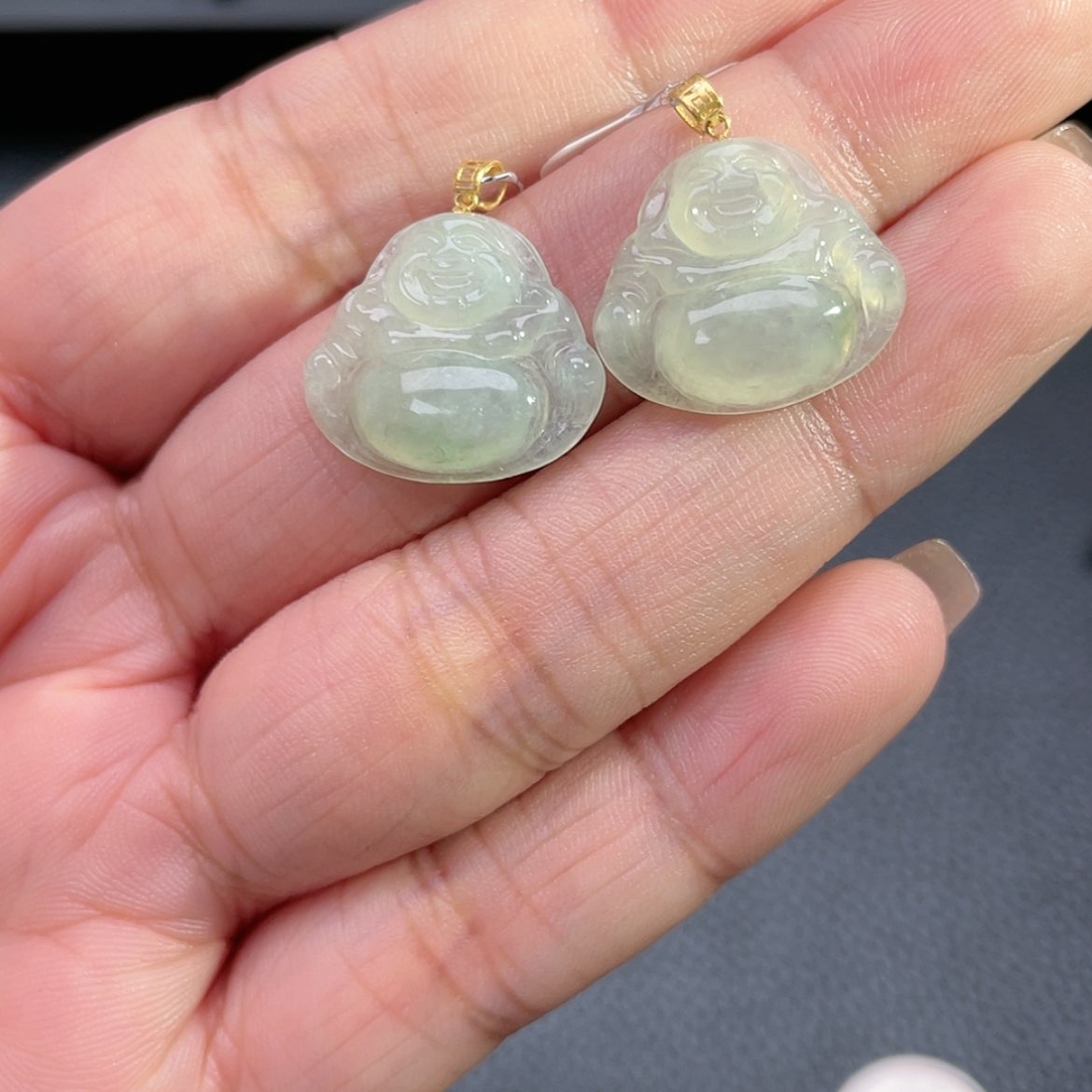【闪购商品】翡翠颈饰未镶嵌随机一件