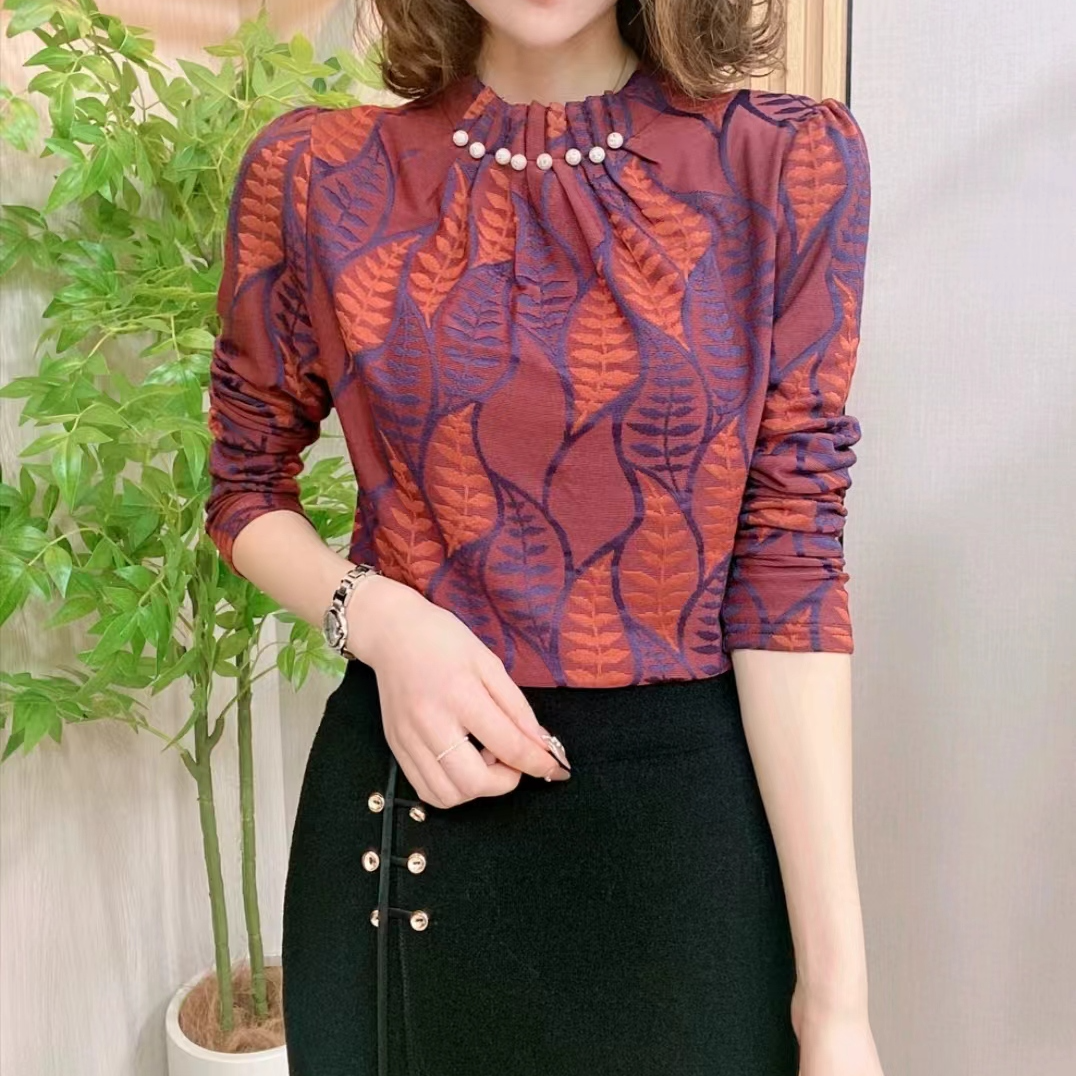 秋冬季树叶围脖重工钉珠新款洋气时尚优雅气质修身显瘦女人味小衫